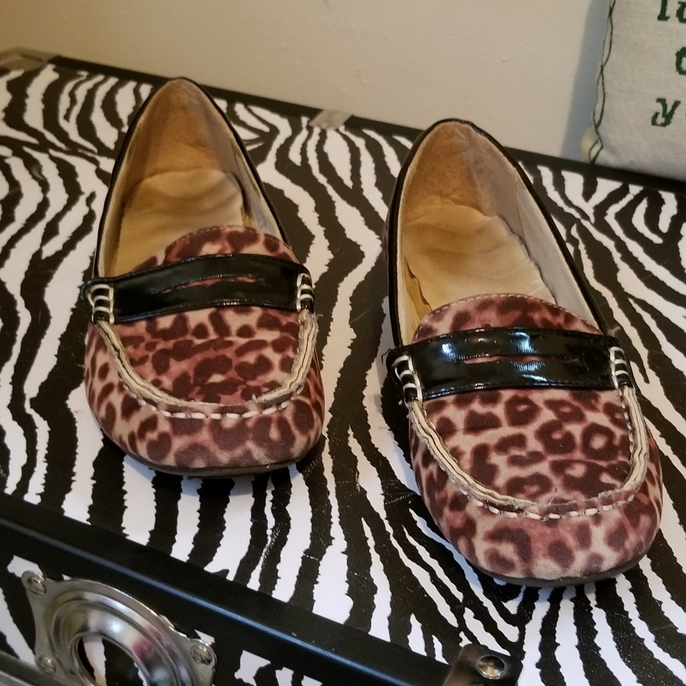 Leopard print loafers